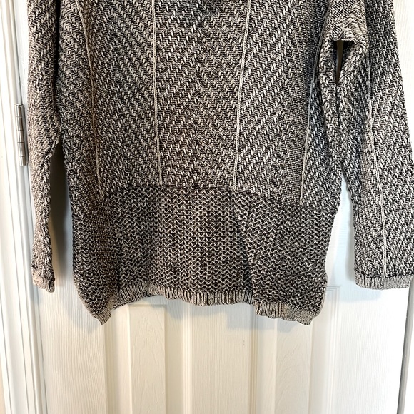 Eight Eight Eight” Large Grey Cowl Neck Sweater - Picture 4 of 8